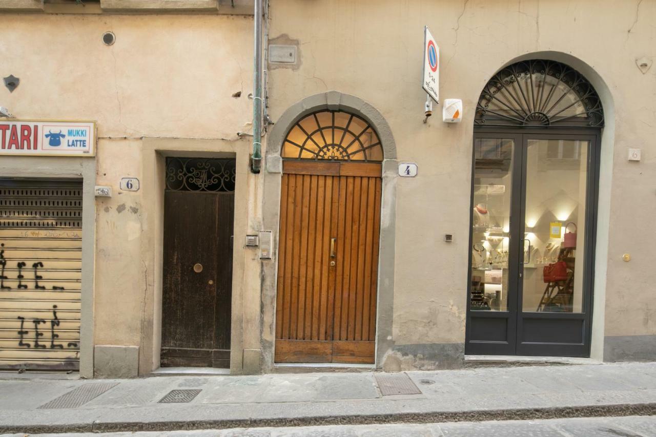 Romantic Pitti By Mmega Firenze Eksteriør billede